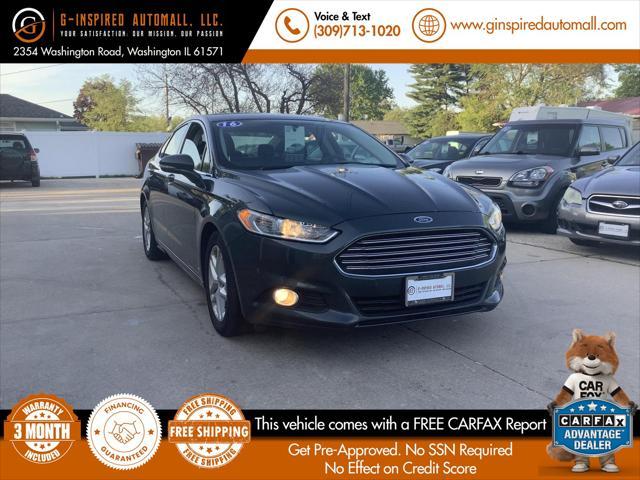 2016 ford fusion se