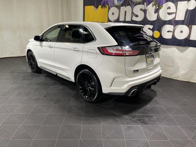 2022 ford edge st