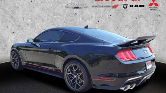 2022 ford mustang mach 1