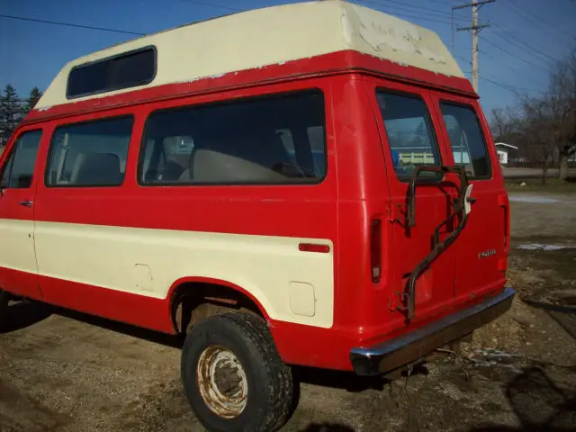 1982 ford 4x4 pathfinder conversion van e-250 camper top