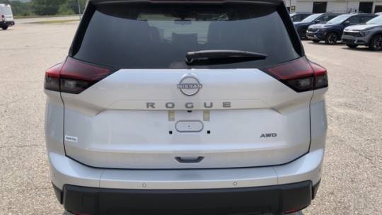 2024 Nissan Rogue