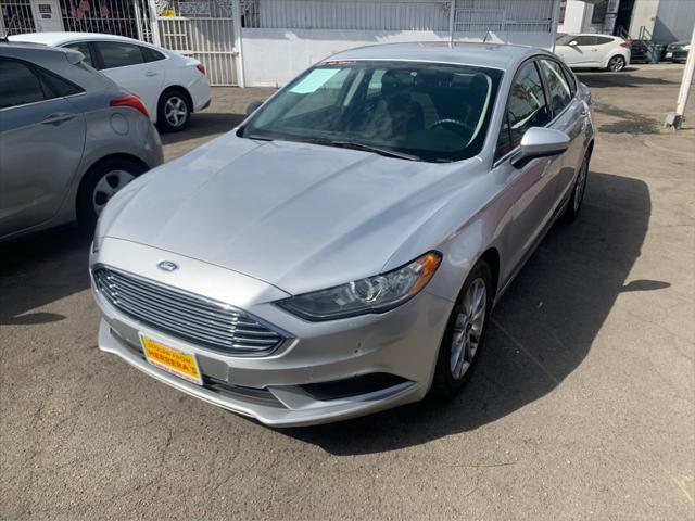 2017 ford fusion se