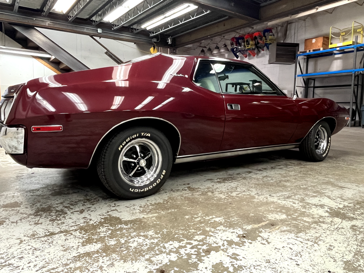 absolutely stunning javelin. mechanically and cosmetically a true show stopper