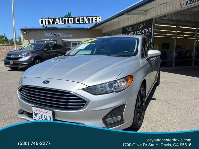2019 ford fusion se