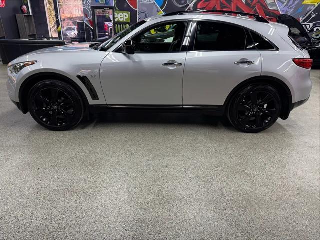 2015 infiniti qx70 base