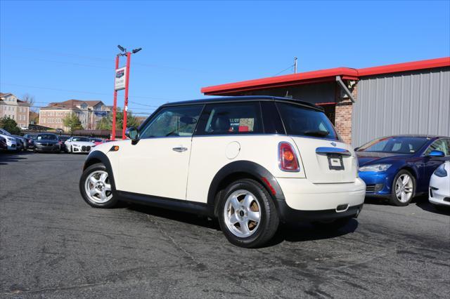 2009 mini cooper base