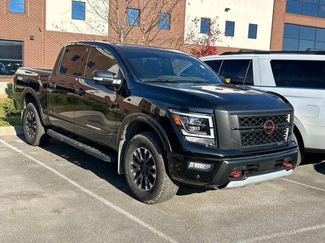 2023 nissan titan pro-4x