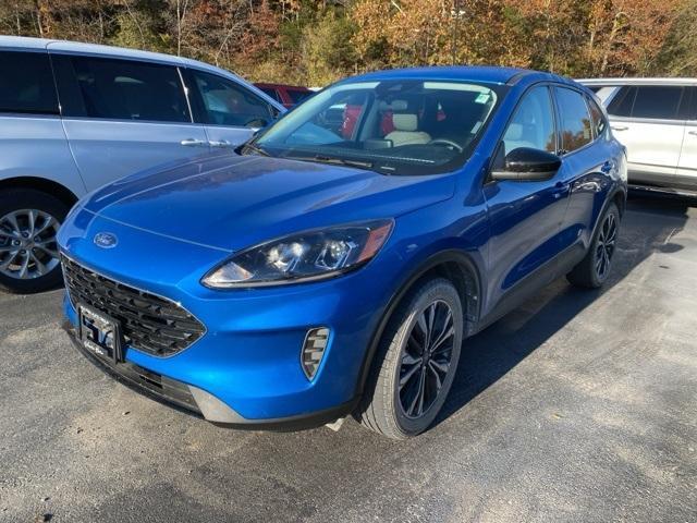 2021 ford escape se