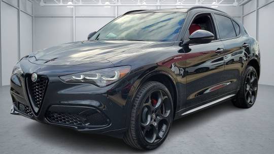 2024 Alfa Romeo Stelvio
