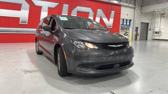 2022 Chrysler Voyager