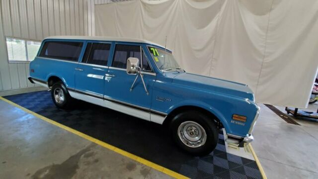 1971 chevrolet suburban! 3-door ac v8! trades?