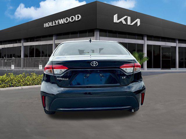2022 toyota corolla le
