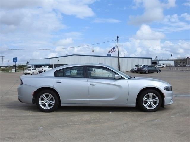 2021 dodge charger sxt