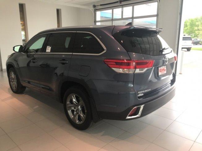 2018 toyota highlander limited platinum for sale in great falls, montana