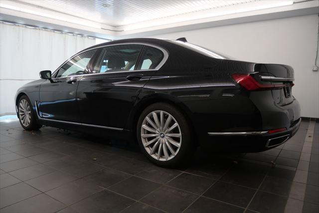 2022 bmw 740 i