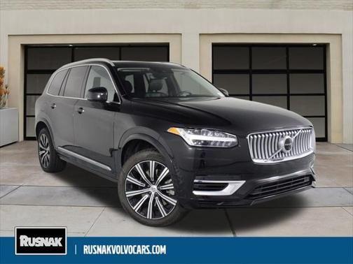 2022 volvo xc90 recharge plug-in hybrid