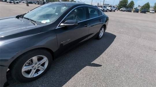2022 chevrolet malibu lt