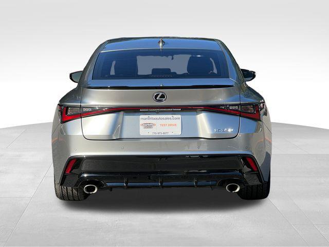 2022 lexus is 350 base