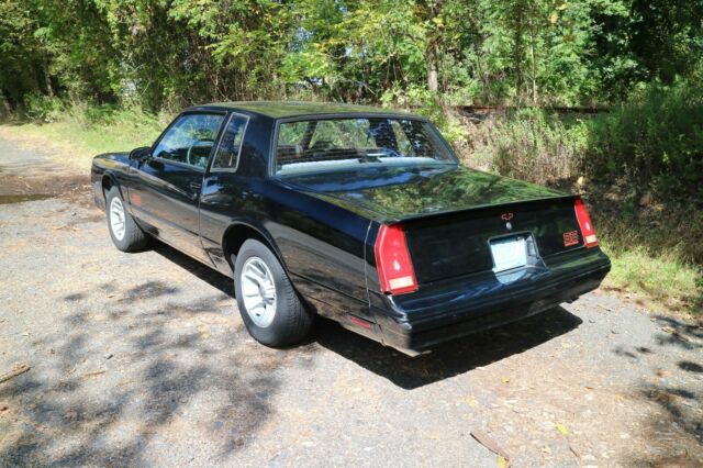 1987 chevrolet monte carlo ss, being sold by original owner