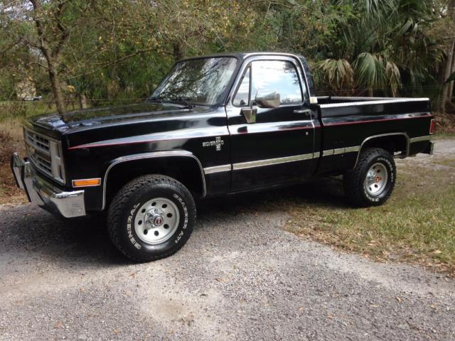 1987 chevrolet c10 silverado, short bed half ton four-wheel-drive