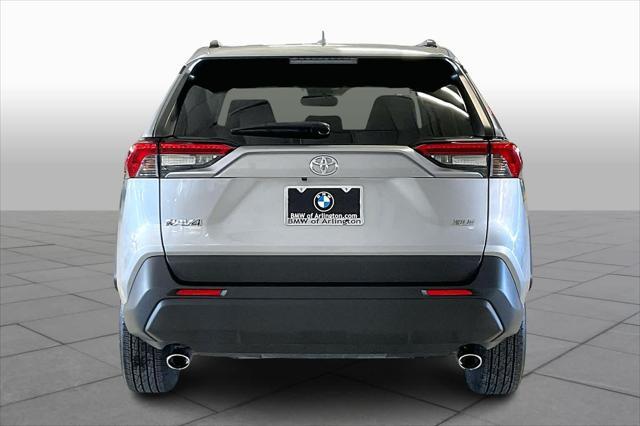 2019 toyota rav4 xle