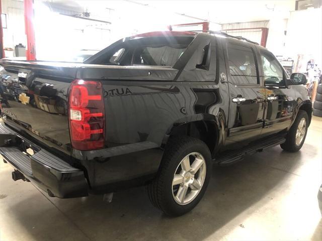 2013 chevrolet avalanche lt