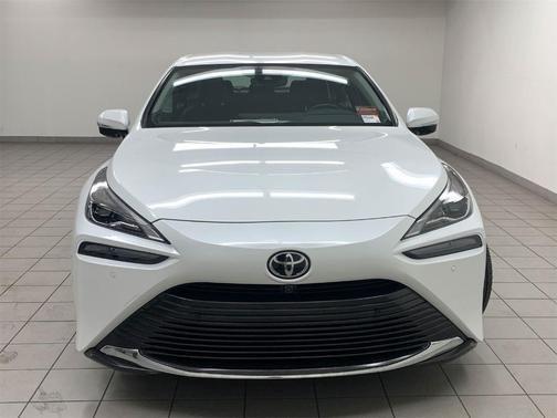 2023 toyota mirai