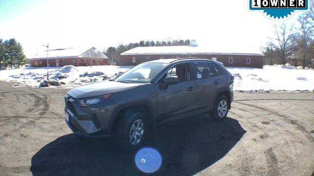 2021 toyota rav4 le