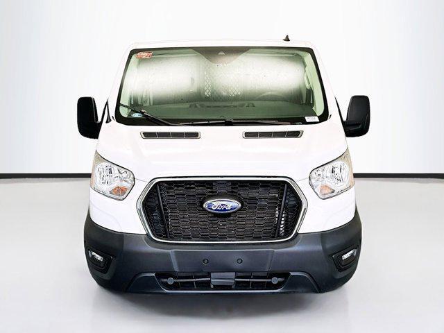 2022 ford transit-250 base