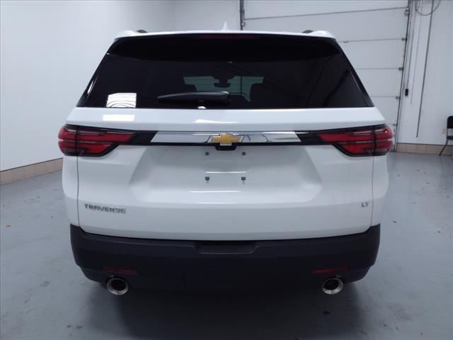 2023 chevrolet traverse lt leather