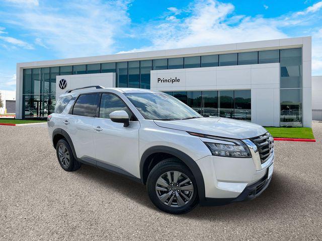 2024 nissan pathfinder sv fwd