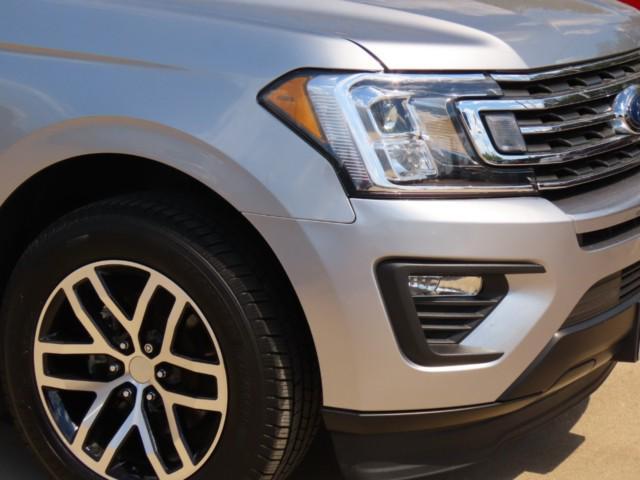 2021 ford expedition xlt max