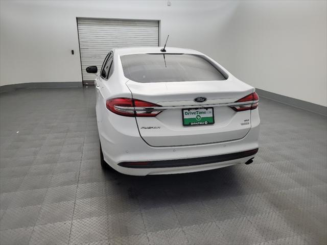 2018 ford fusion se