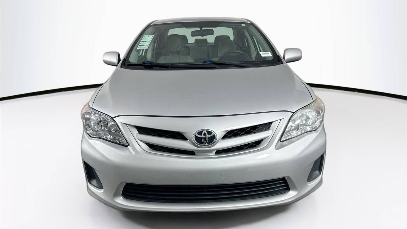 2012 toyota corolla le