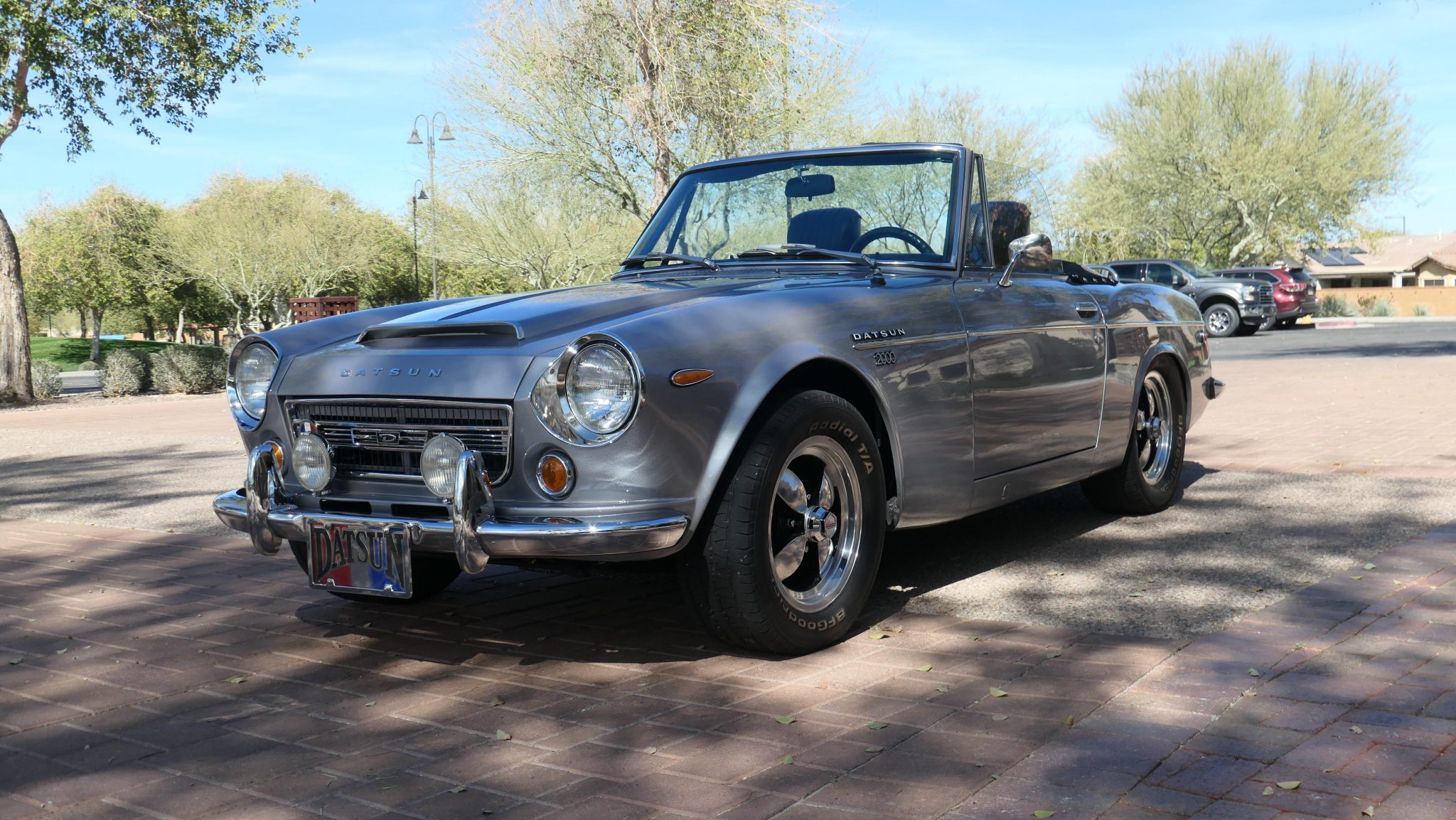 1969 datsun 2000 roadster