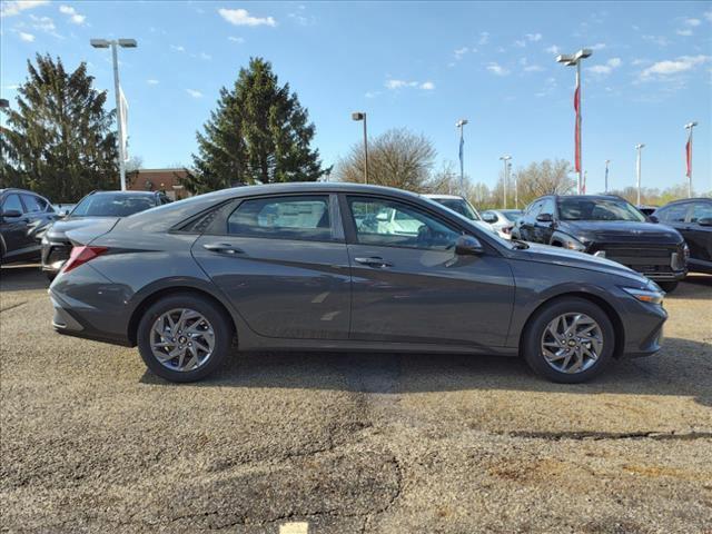 2024 hyundai elantra sel