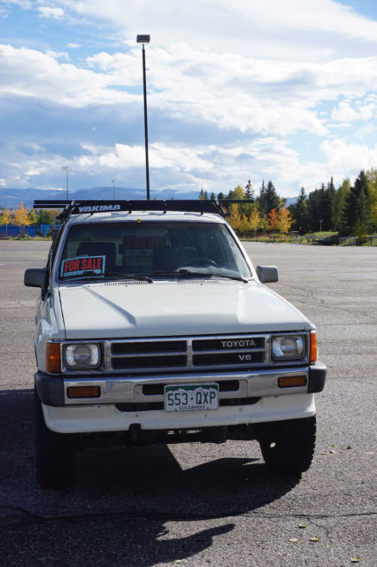 original condition 1st generation toyota 4runner with roll bar & removable top!!
