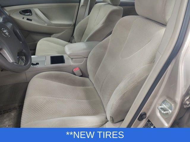 2009 toyota camry le