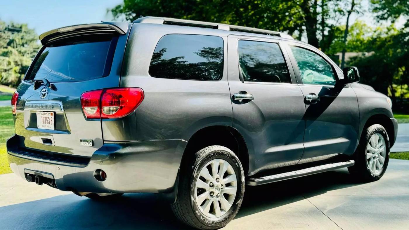 2017 toyota sequoia platinum