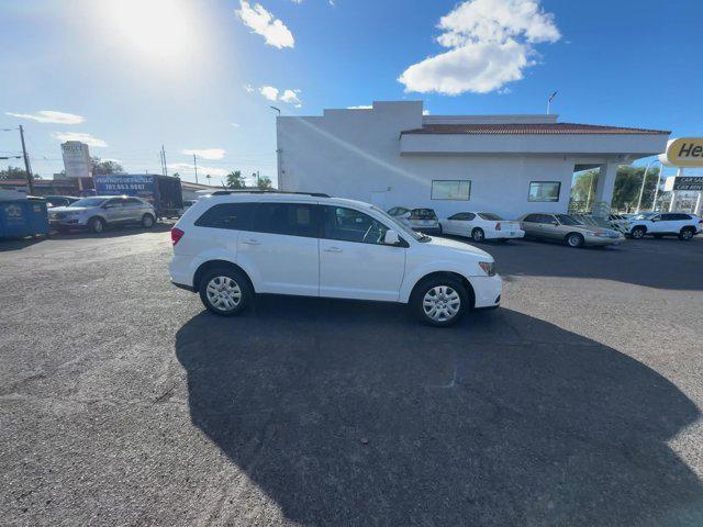 2019 dodge journey se