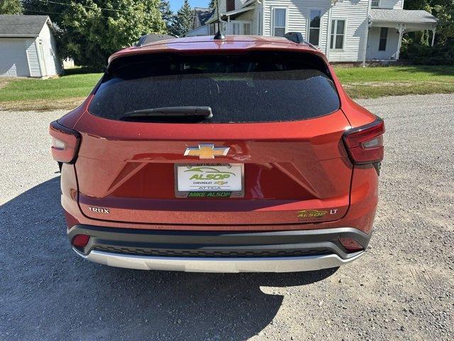 2024 chevrolet trax lt