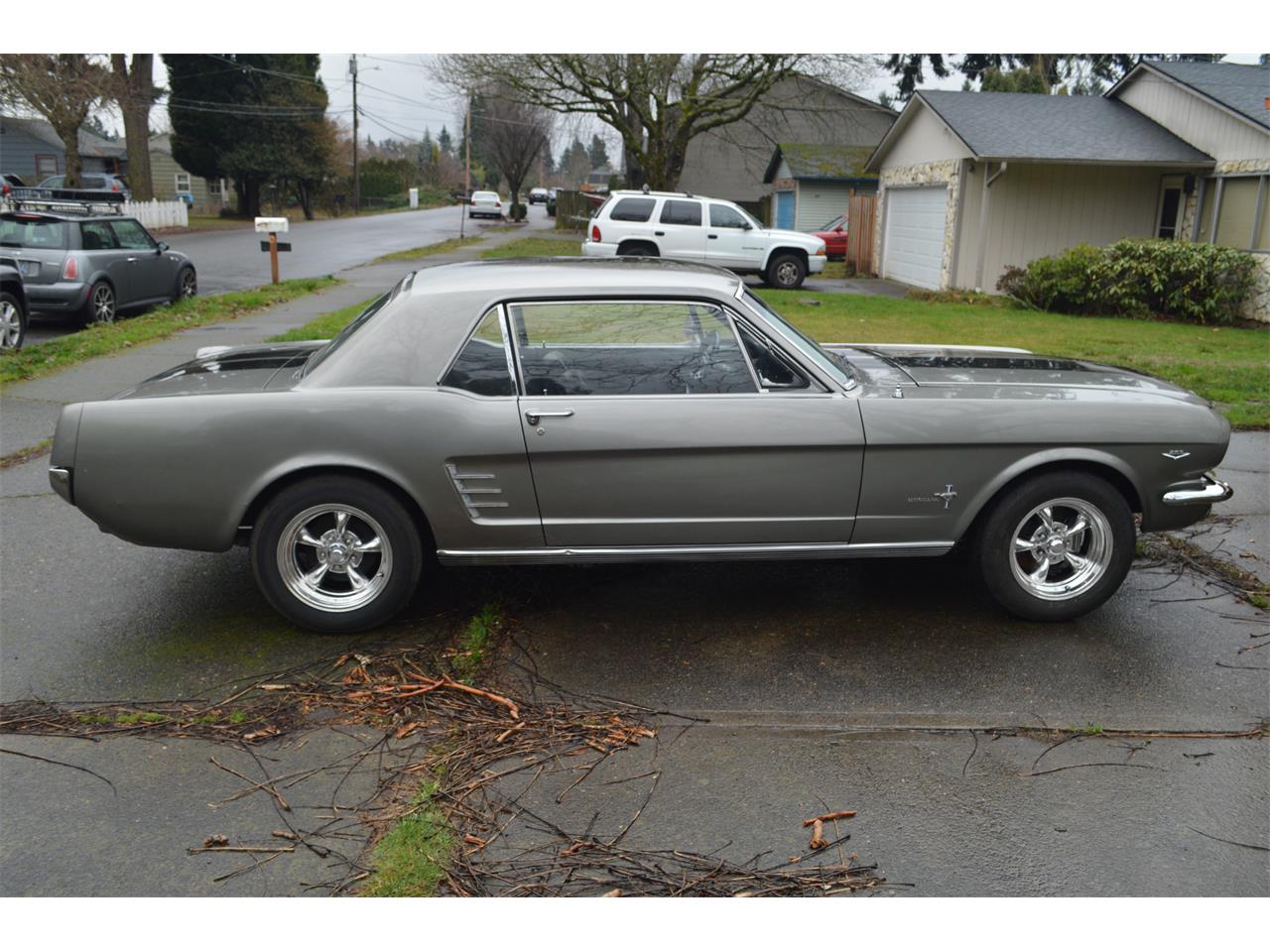 1966 ford mustang