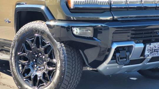 2025 GMC Hummer EV