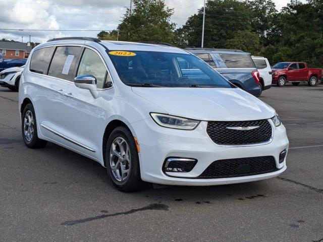 2022 chrysler pacifica limited