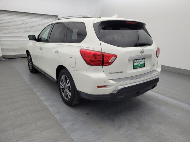 2019 nissan pathfinder sv