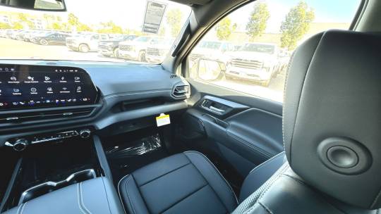 2025 Chevrolet Silverado