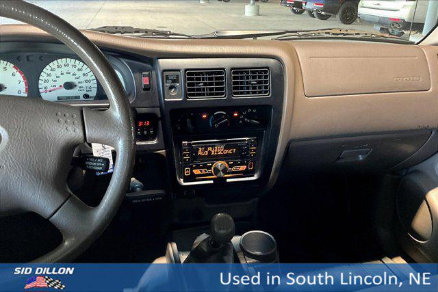 2003 toyota tacoma acc cab 2wd mt