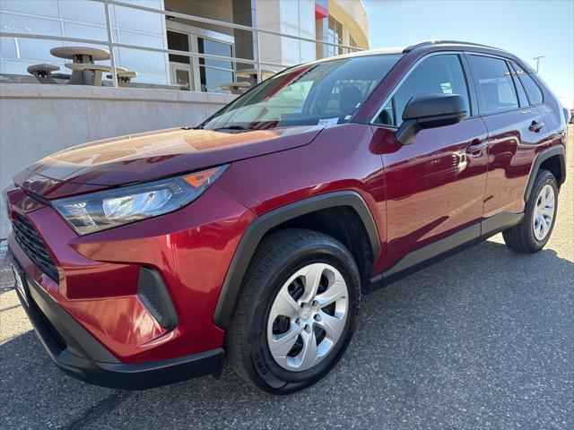 2021 toyota rav4 le