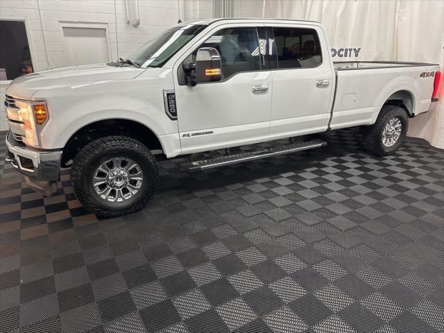 2019 ford f-250 lariat