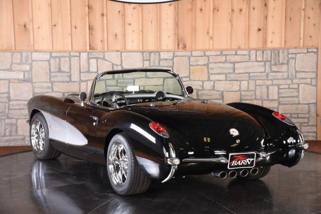 1957 chevrolet corvette black/silver manual
